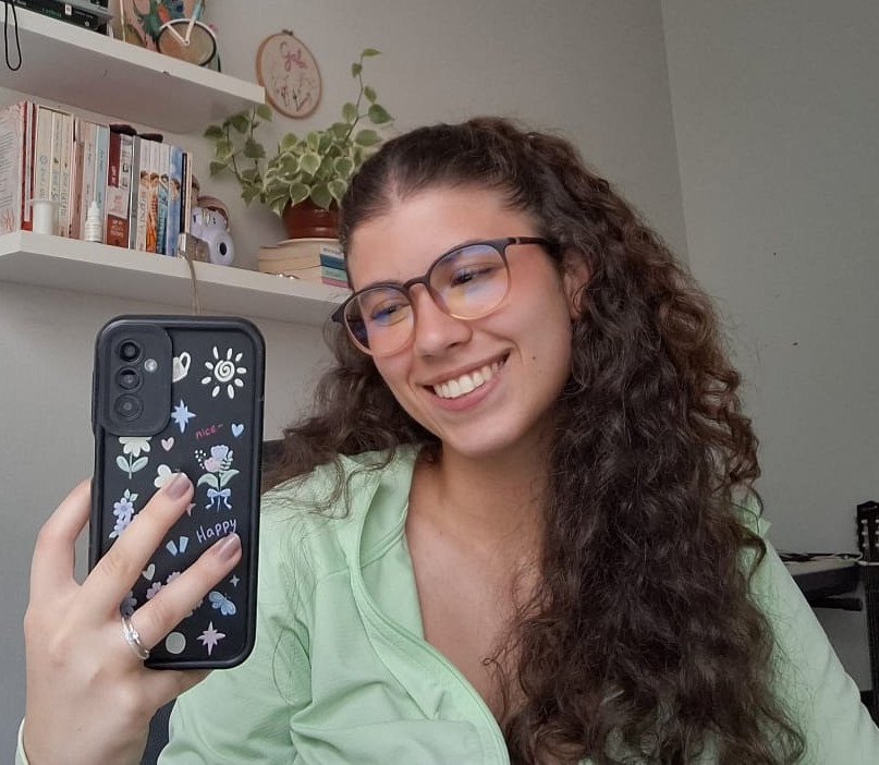 Gabriela, aluna participante